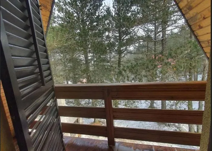 Rujiste Vikendica Weekend House Сasa de vacaciones Mostar